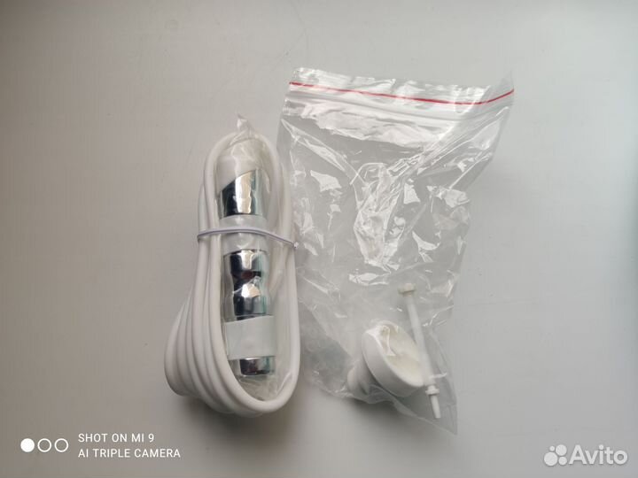 Аппарат для аквапилинга и вакуумной чистки