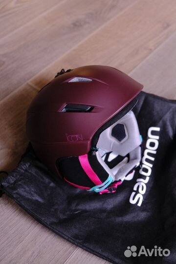 Шлем горнолыжный