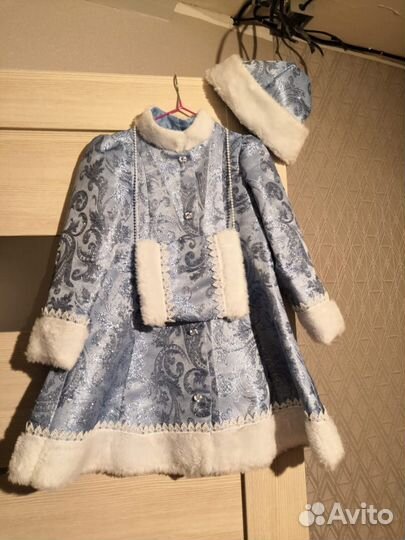 Продам костюм Снегурочка на рост 116