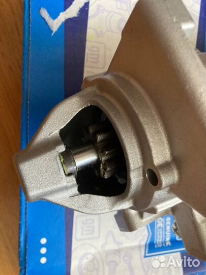 Стартер Cadillac Escalade 12724245 12694626