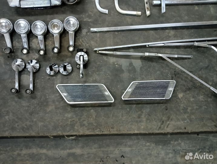 Хромированные детали на ваз 2103-06.запчасти