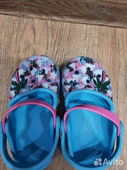 Сандали Crocs c7 размер 24