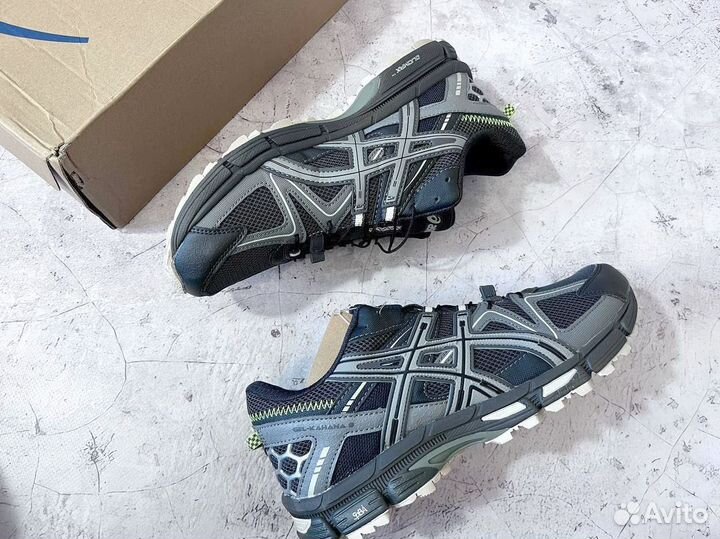 Кроссовки Asics стильные