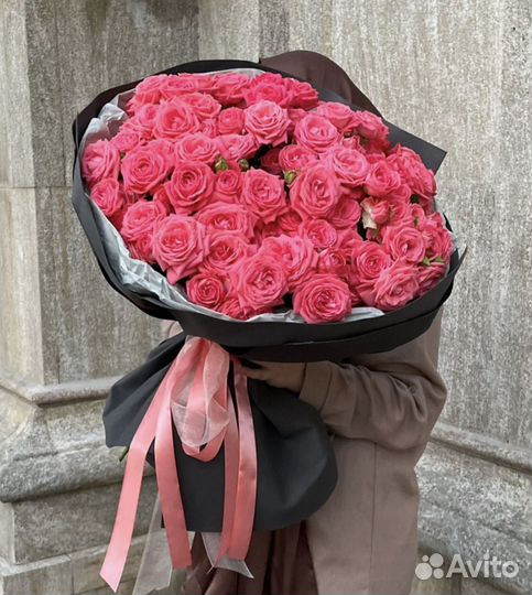 Пионовидные кустовые розы букеты цветы доставка