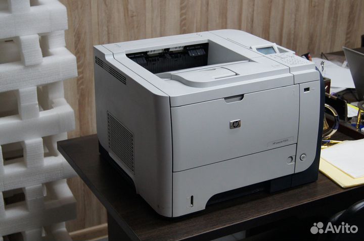 Принтер HP LaserJet P3015 ч/б, А4