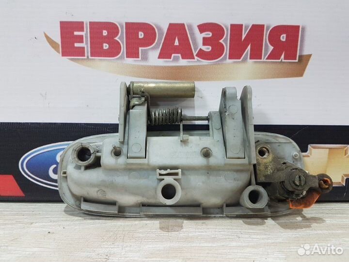 Ручка двери внешняя передняя правая Toyota Carina