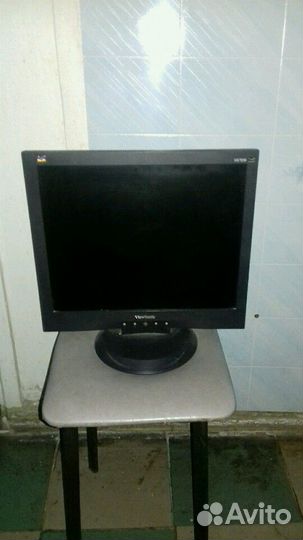 Монитор View Sonic VA703b