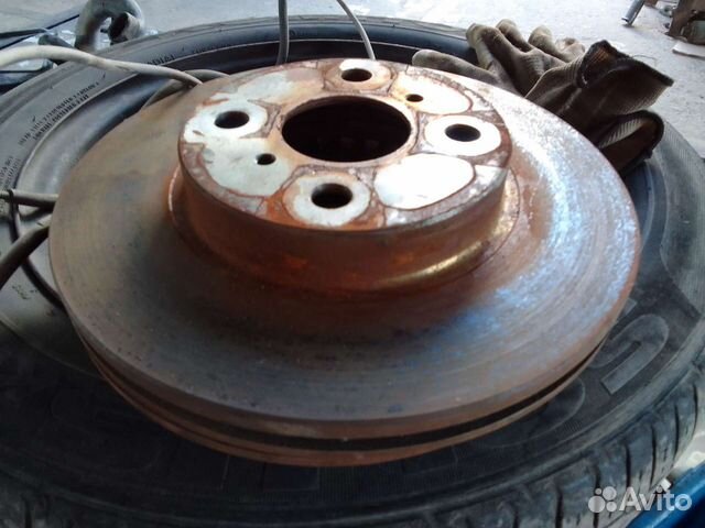 Диск тормозной Тойота Приус 10