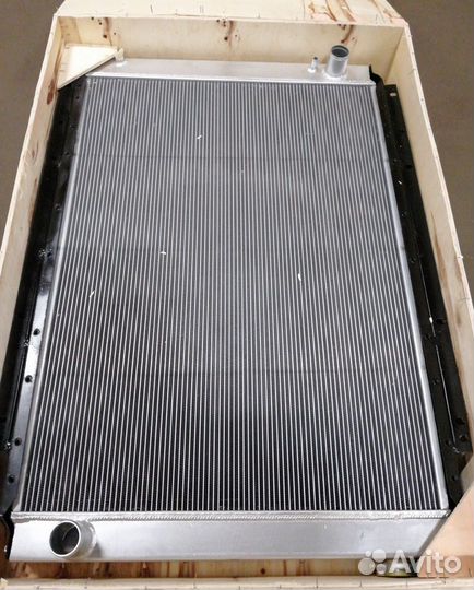 Радиатор водяной для Komatsu PC240NLC-8