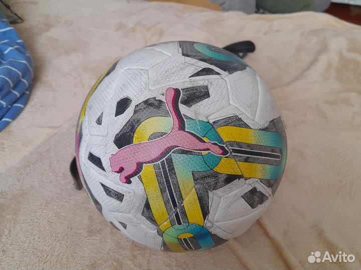 Футбольный мяч
