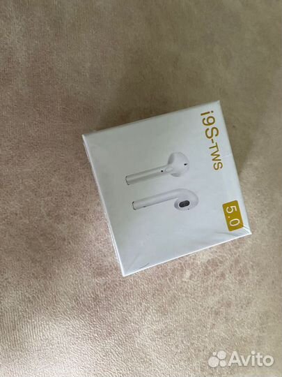 Беспроводные наушники новые