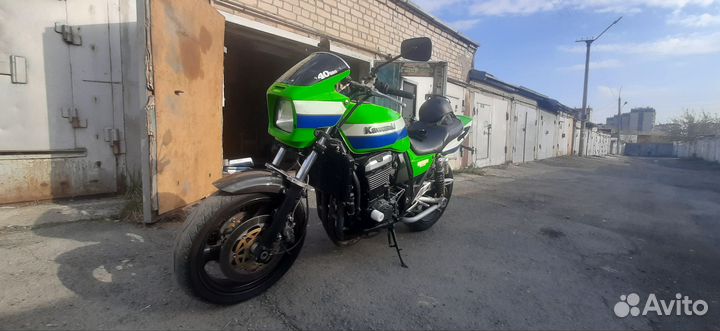 Kawasaki ZRX 1100
