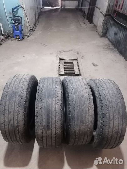 Bridgestone Ecopia EP850 265/70 R16