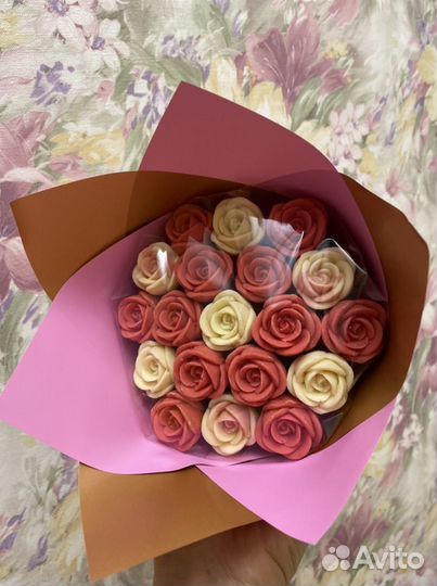 Цветы ручной работы из шоколада, а так же воздушны