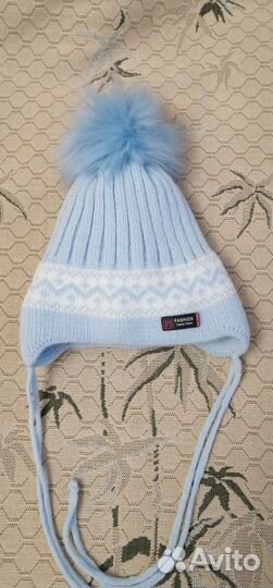 Шапка зимняя новая на 1.5 - 2.5 года
