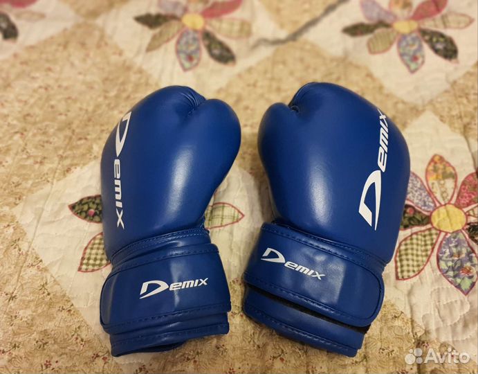 Боксерские перчатки детские 4 oz Demix