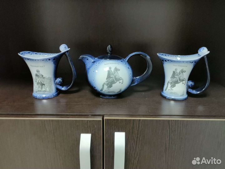 Сервиз керамический сувенирный