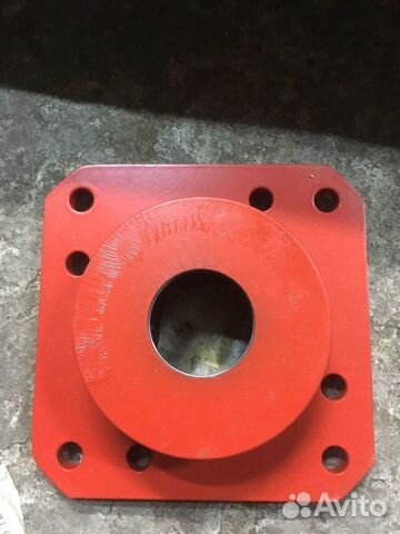 Кронштейн Спецтехника New Holland Case