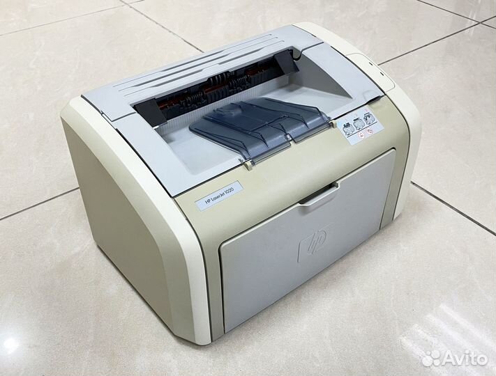 Принтер HP LaserJet 1020 лазерный