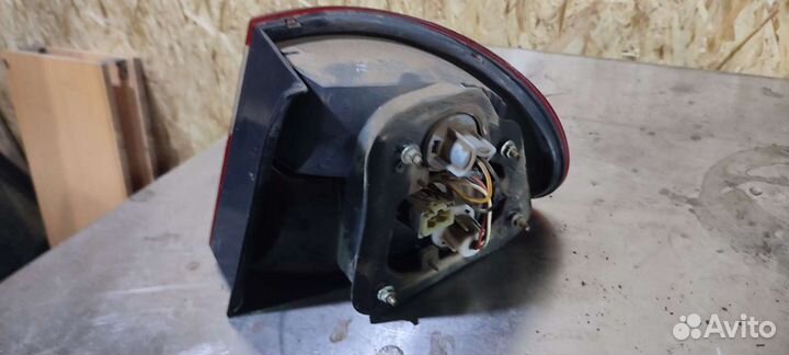 Задний левый фонарь заз шанс