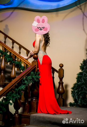 Вечернее платье