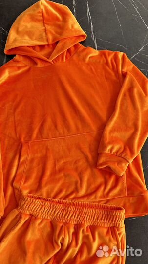 Спортивный костюм новый для девочки