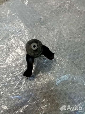 Опора двигателя Тойота Камри