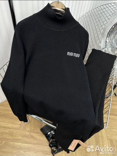 Водолазка, джемпер, свитер, кофта, М1u M1u новая