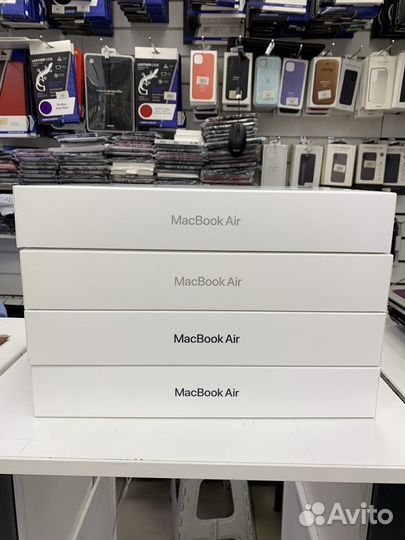 Apple MacBook Air 13 2022 M2 8/256 GB