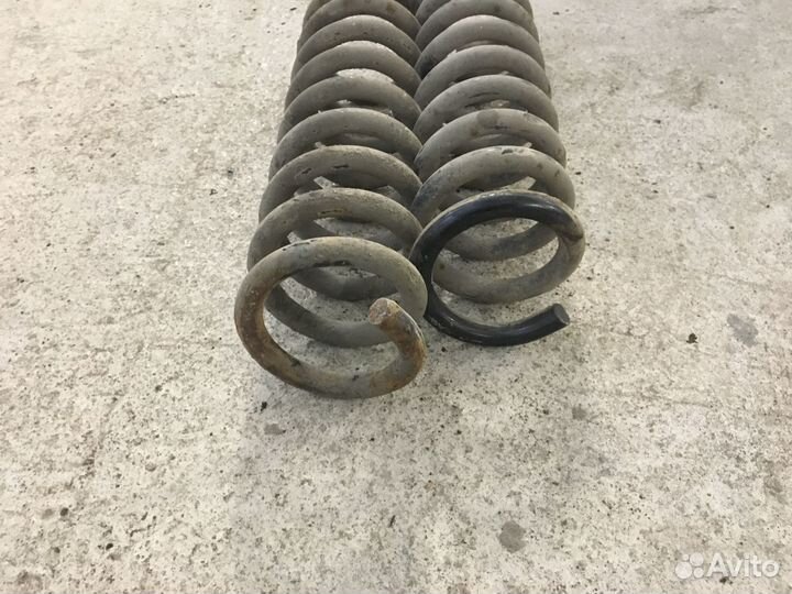 Пружины задние Mercedes W210 (3963)