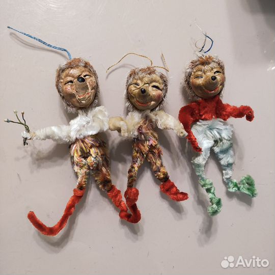 Ёлочные игрушки синелька ежики. ГДР