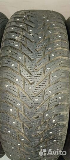 Nokian Tyres Hakkapeliitta 8 SUV 225/65 R17 108S