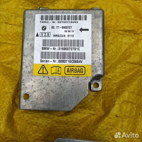 Блок управления подушек безопасности srs airbag bm