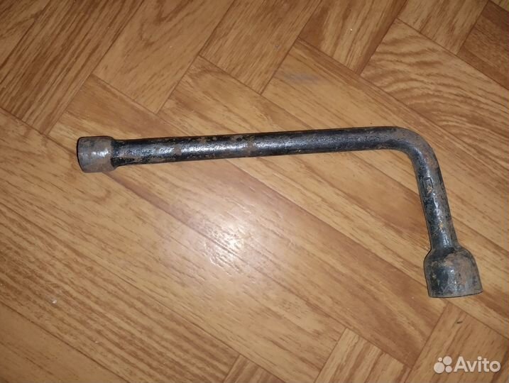 Баллонный ключ Москвич СССР