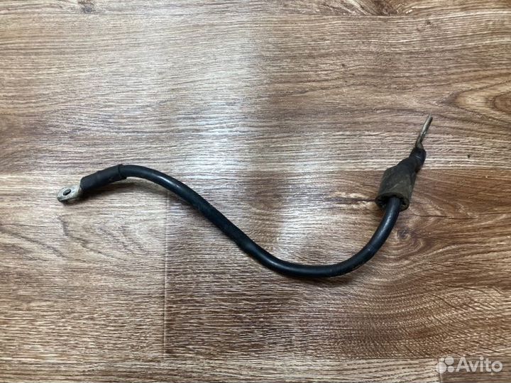 Провод стартера Audi A8 D3 4.2 2007