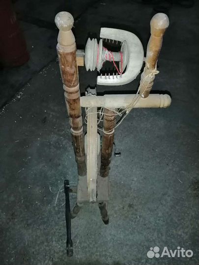 Прялка деревянная старинная