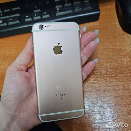 iPhone 6S, 32 ГБ
