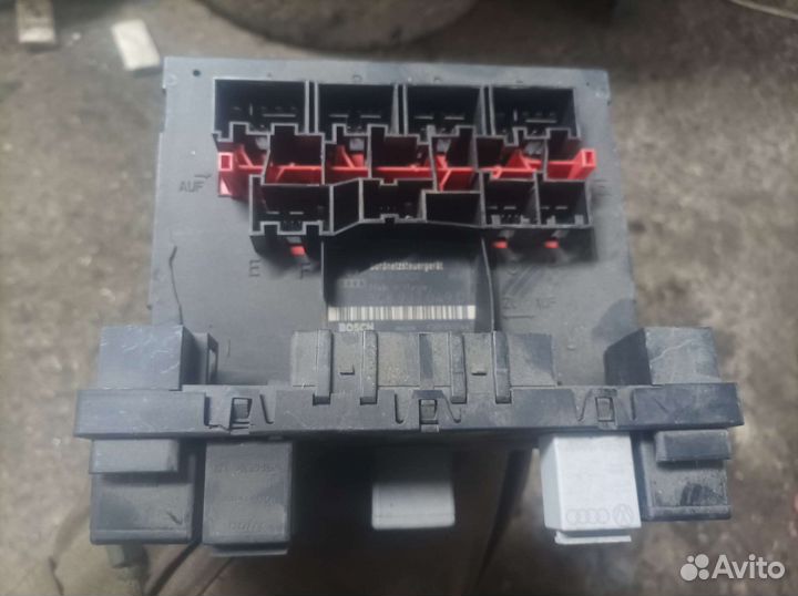 Блок комфорта 3C8937049D Фольксваген Skoda