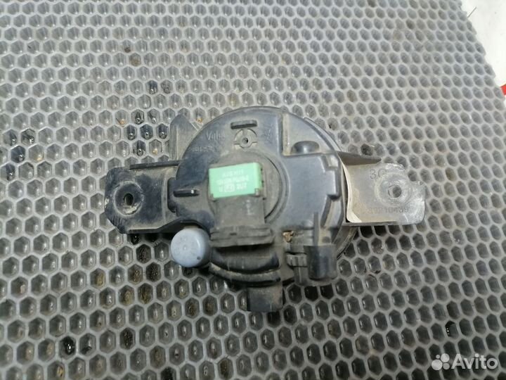 Противотуманная фара левая Renault Symbol 1