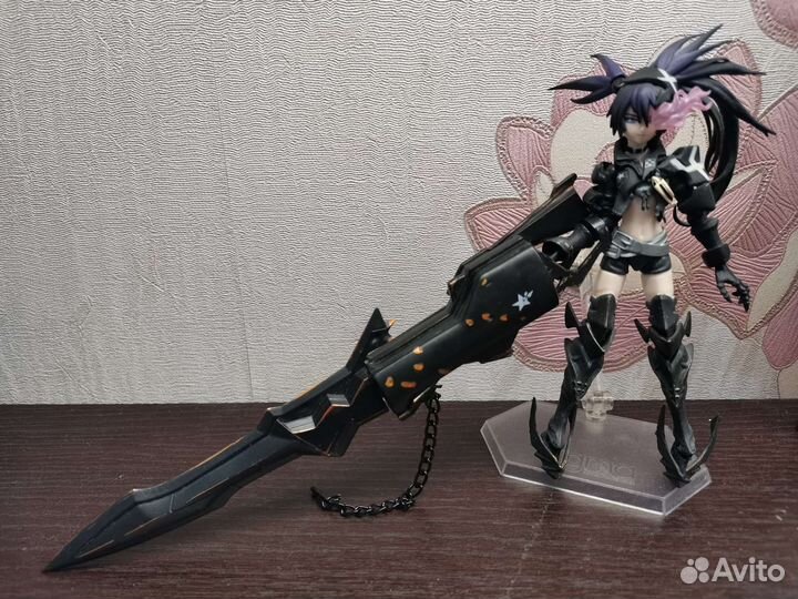 Insane black rock shooter figma