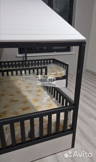 Детская кровать для двоих