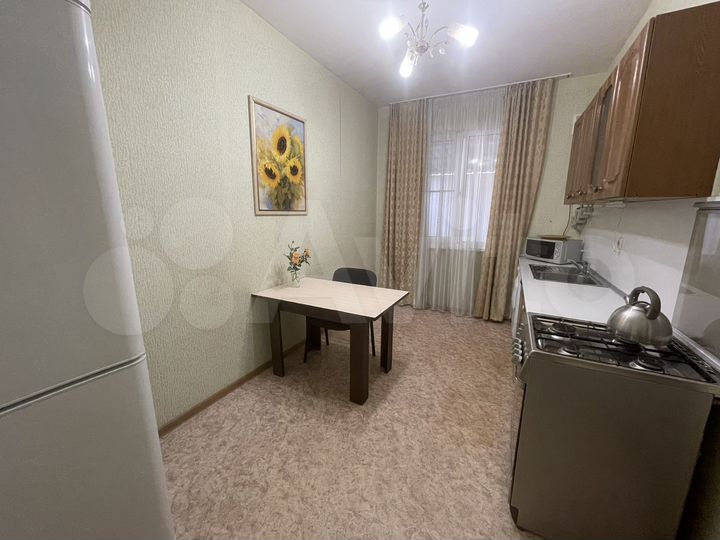 1-к. квартира, 40 м², 1/2 эт.