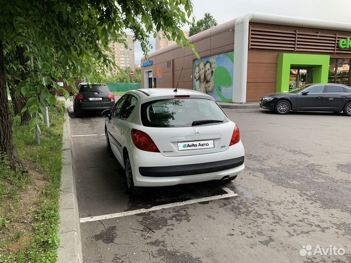 Peugeot 207 1.6 AT, 2009, 130 000 км