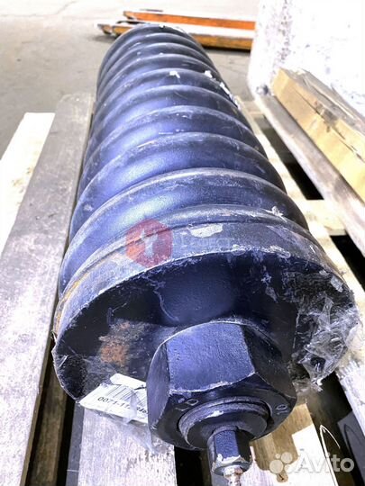 Натяжитель цепи Komatsu PC240-5 20Y-30-12112