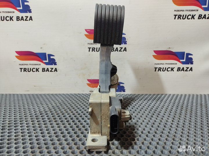 1879728 Педаль газа Daf XF105
