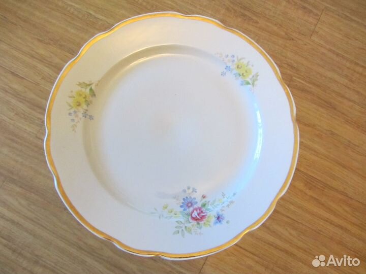 Блюдо(фарфор) СССР-80 ые годы
