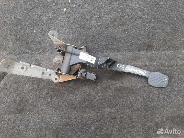 Педаль сцепления ford focus 2