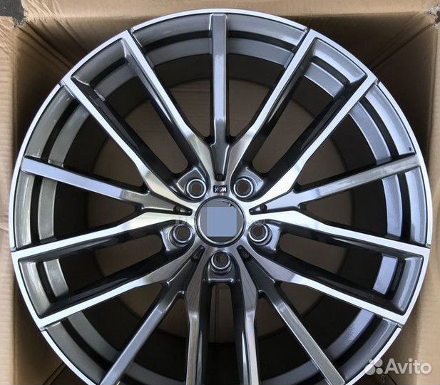 Диски R20 на BMW 742 М стиль