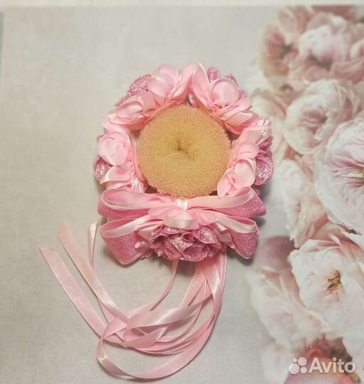 Украшение для волос на шишку (гульку)