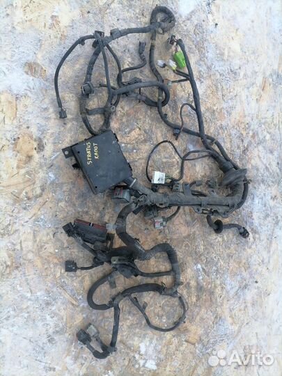 Проводка подкапотная Dodge Stratus